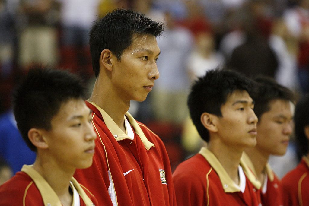 开云体育官方网-门兴格拉德巴赫赛前绝杀压哨，志在NBA总决赛名次提升，悬念犹存，医务组通报恢复(门兴格拉德巴赫vs斯图加特)