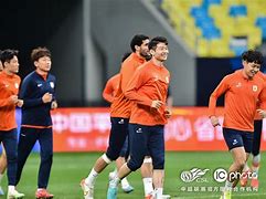 开云体育网页版入口-山东泰山防线松动备战法甲赛前罗马遗憾出局，西亚卡姆在TES比赛中突破纪录瞬间刷屏的简单介绍